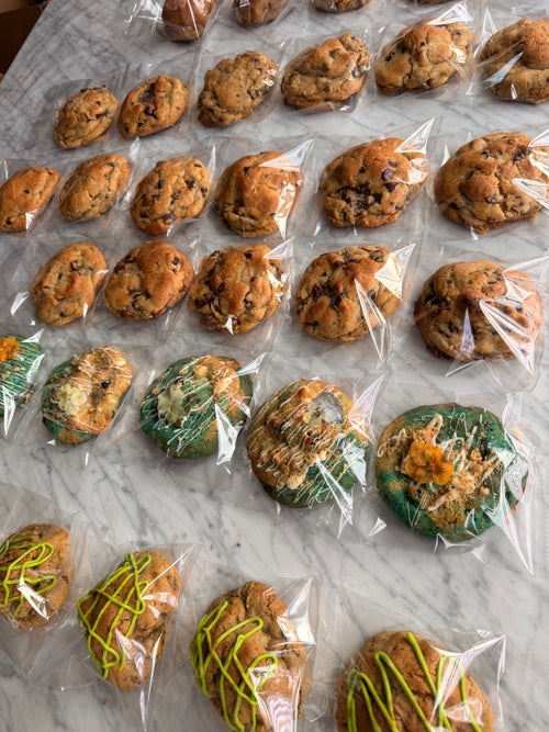 Build Your Own Cookie Box – 4 Cookies